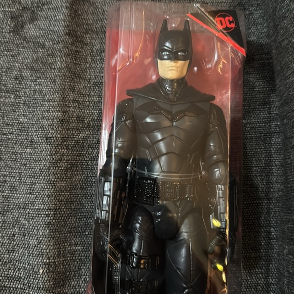 NWT Batman action figure from “The Batman” movie - Picture 3 of 3
